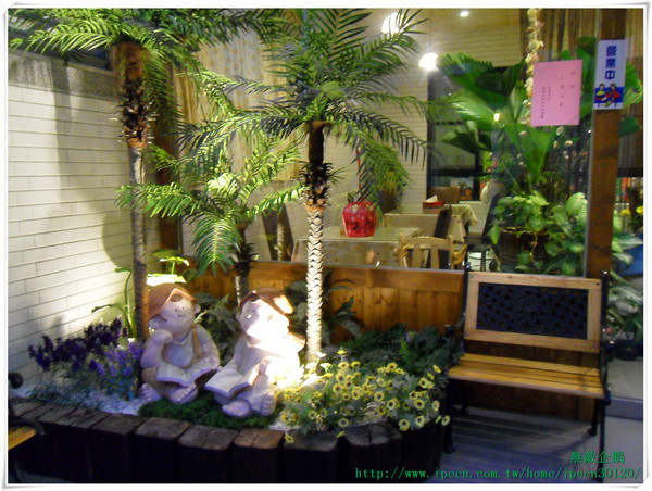 黑麥田鄉村烘焙餐廳:巷弄x清幽x美食 ‧ 「健康 ‧ 天然 ‧ 養生」登場~_《黑麥田鄉村烘焙餐廳》