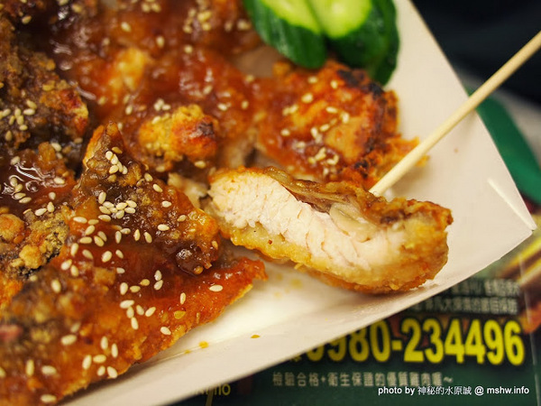 食香客雞會站雞排專賣(北門總店):【食記】台南中西區-食香客雞會站雞排茶飲專賣店@台南北門總店 : 份量實在,甜鹹交錯的創意炸物