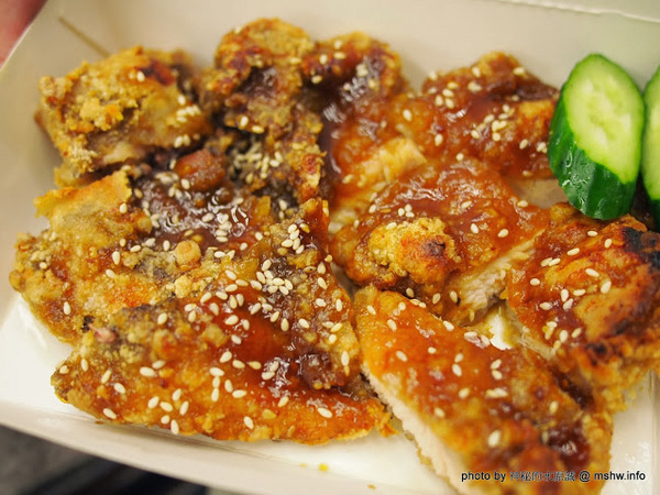 食香客雞會站雞排專賣(北門總店):【食記】台南中西區-食香客雞會站雞排茶飲專賣店@台南北門總店 : 份量實在,甜鹹交錯的創意炸物