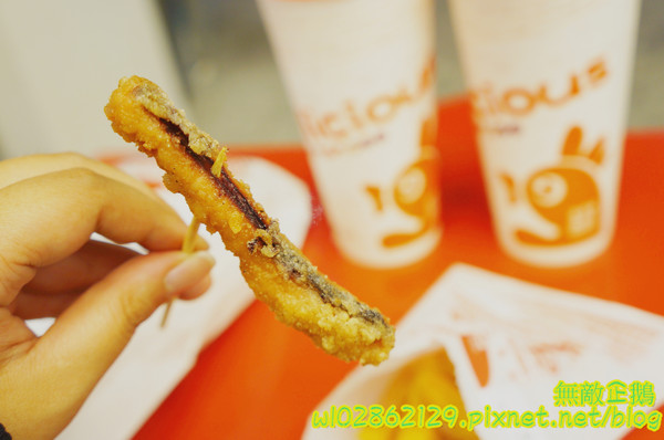 食香客雞會站雞排專賣(北門總店)：【台南-中西區】創意雞排x科學麵雞排...連鎖炸雞專賣店...燒烤餃子/鹽酥雞《食香客雞會站雞排專賣》