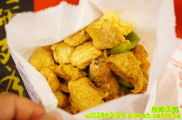 食香客雞會站雞排專賣(北門總店)：【台南-中西區】創意雞排x科學麵雞排...連鎖炸雞專賣店...燒烤餃子/鹽酥雞《食香客雞會站雞排專賣》