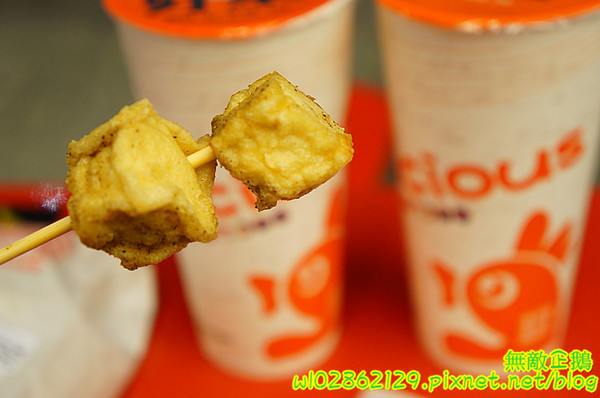 食香客雞會站雞排專賣(北門總店)：【台南-中西區】創意雞排x科學麵雞排...連鎖炸雞專賣店...燒烤餃子/鹽酥雞《食香客雞會站雞排專賣》