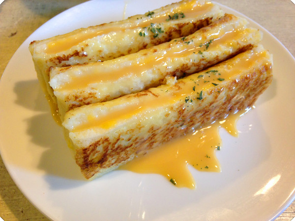 找餐2店:【♥美食】好幸福的法式吐司-找餐2店