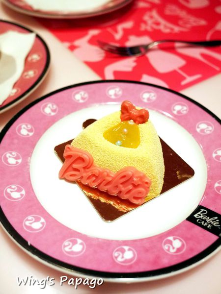 Barbie Cafe 芭比時尚主題餐廳：夢幻滿屋。讓人目不瑕給的【Barbie Cafe】芭比餐廳體驗