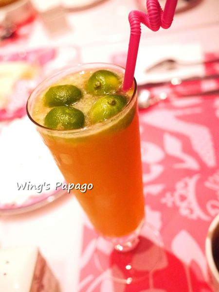 Barbie Cafe 芭比時尚主題餐廳：夢幻滿屋。讓人目不瑕給的【Barbie Cafe】芭比餐廳體驗