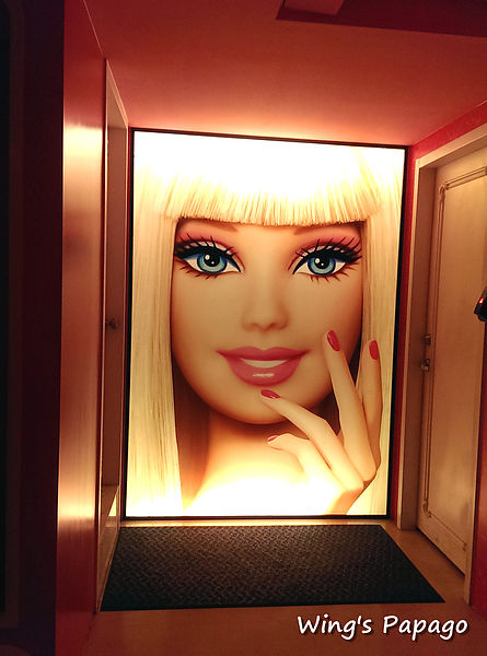 Barbie Cafe 芭比時尚主題餐廳：夢幻滿屋。讓人目不瑕給的【Barbie Cafe】芭比餐廳體驗