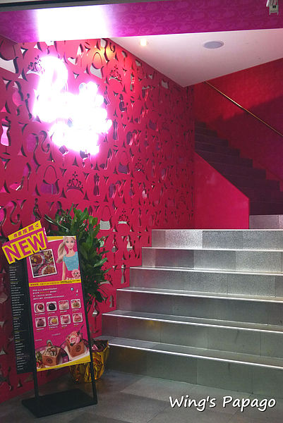 Barbie Cafe 芭比時尚主題餐廳：夢幻滿屋。讓人目不瑕給的【Barbie Cafe】芭比餐廳體驗