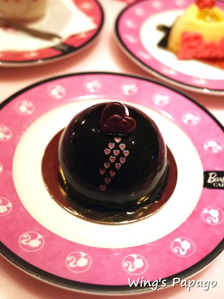 Barbie Cafe 芭比時尚主題餐廳：夢幻滿屋。讓人目不瑕給的【Barbie Cafe】芭比餐廳體驗