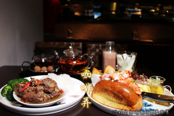 咖啡弄(忠孝店):我在『咖啡弄(忠孝店)』吃排骨飯/鬆餅/龍蝦堡/東區下午茶