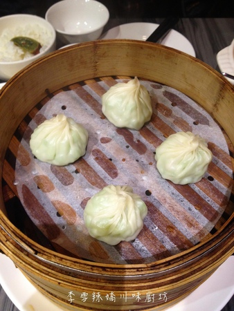 絲瓜小籠包.jpg