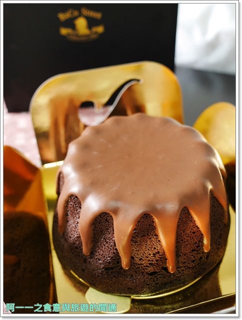 貝克街:宅配美食 貝克街 巧克力蛋糕 綠玉皇冠~媲美生巧克力的濃郁柔滑