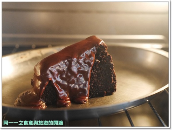 貝克街:宅配美食 貝克街 巧克力蛋糕 綠玉皇冠~媲美生巧克力的濃郁柔滑