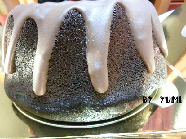 貝克街：【愛評口碑券♥第三十一彈♥宅配體驗】高級精品般的謎-特級濃郁巧克力蛋糕@貝克街