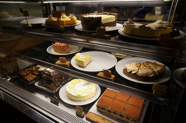 百分之二咖啡：百分之二咖啡 ♥ 每種蛋糕都想吃