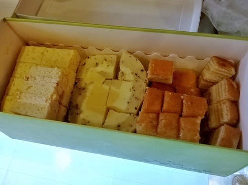 瑪多拉 Ma.Do.Ra(民權店)：意想不到創意蛋糕!!!起司、蛋糕捲瘋狂試吃~>.<~瑪朵拉Ma.Do.Ra