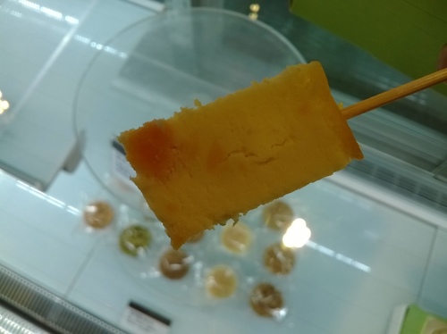 瑪多拉 Ma.Do.Ra(民權店)：意想不到創意蛋糕!!!起司、蛋糕捲瘋狂試吃~>.<~瑪朵拉Ma.Do.Ra