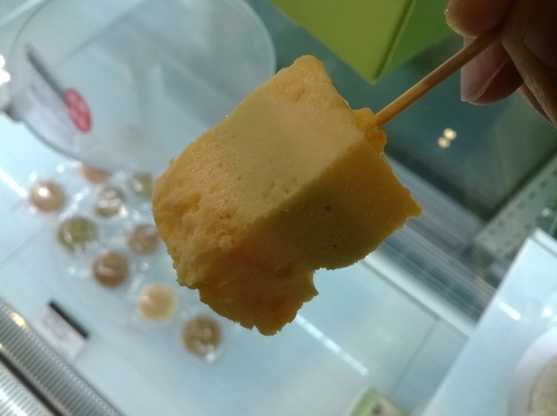 瑪多拉 Ma.Do.Ra(民權店)：意想不到創意蛋糕!!!起司、蛋糕捲瘋狂試吃~>.<~瑪朵拉Ma.Do.Ra