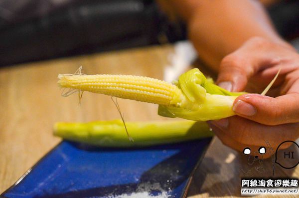 小串燒：【台北居酒屋】【北捷南勢角站】小串燒-愈晚愈熱鬧的居酒屋．中永和串燒/居酒屋/寵物友善餐廳/興南夜市