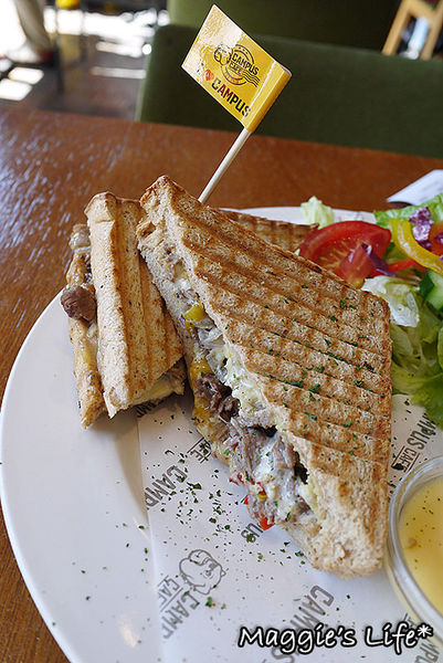 CAMPUS CAFE(南京店)：台北美食。捷運南京三民【CAMPUS CAFE】康熙來了推薦咖啡廳◆早午餐。帕尼尼。漢堡。三明治。義大利麵。燉飯。免服務費