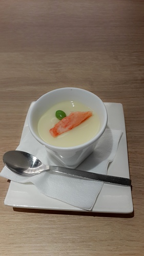 hot7新鐵板料理(基隆路店)：【羽諾食記】六張梨捷運美食~hot 7新鐵板料理