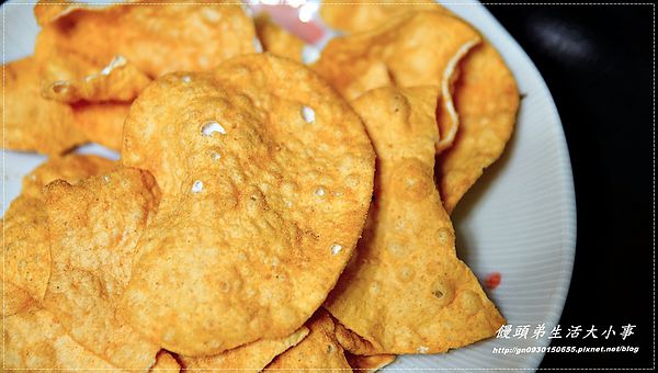 鯨宴美饌：【鯨宴食尚】woka瓦烤蝦片＆一級棒海鮮棒