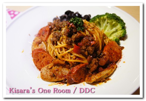 DDC CAFE：DDC──繽紛時尚，好吃又好逛