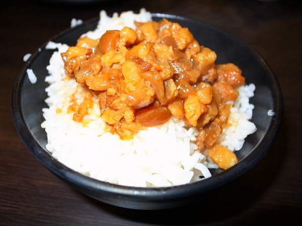 大漠紅頂級蒙古鍋：＜桃園｜麻辣鍋＞大漠紅頂級蒙古鍋吃到飽～火烤兩吃～美味香草豬～粉嫩豬肝～國寶魚　　