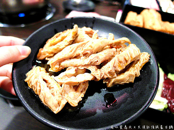 大漠紅頂級蒙古鍋：《口碑券。四十三彈》蒙古豪情鍋物料理【大漠紅頂級蒙古鍋】（蒙古鍋、天香回味鍋、香草豬、吃到飽、桃園市）