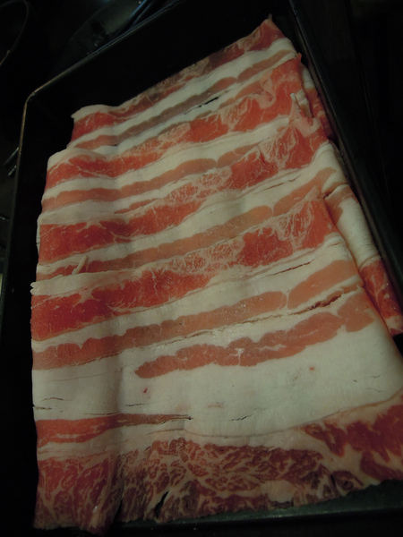 大漠紅頂級蒙古鍋:口碑券NO.4獨特風味湯頭+新鮮食材=大漠紅頂級蒙古鍋