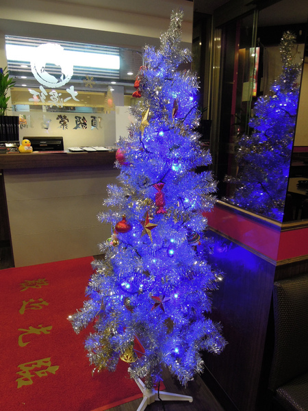 大漠紅頂級蒙古鍋:口碑券NO.4獨特風味湯頭+新鮮食材=大漠紅頂級蒙古鍋