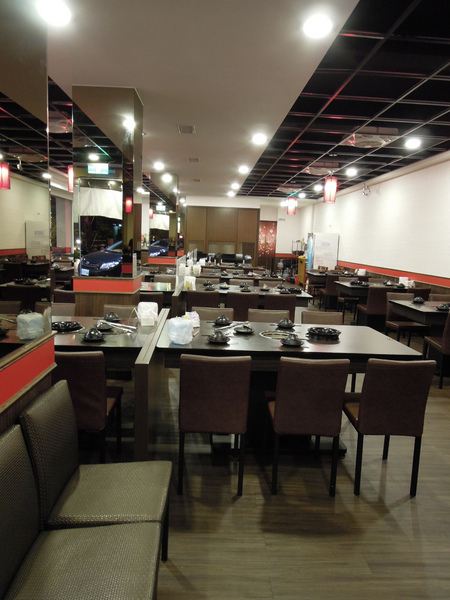 大漠紅頂級蒙古鍋:口碑券NO.4獨特風味湯頭+新鮮食材=大漠紅頂級蒙古鍋