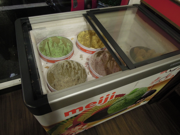 大漠紅頂級蒙古鍋:口碑券NO.4獨特風味湯頭+新鮮食材=大漠紅頂級蒙古鍋