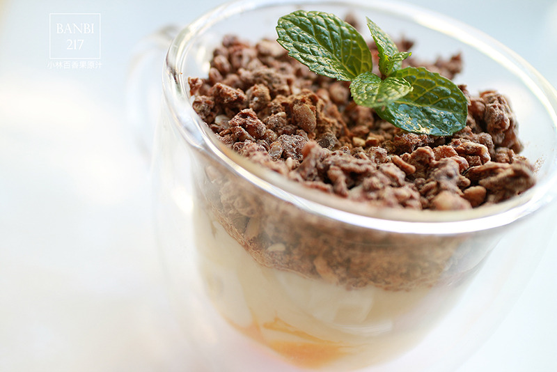 Banbi217 美食旅遊: [宅配]小林百香果原汁 超簡單懶人料理盆栽甜點奶酪,香煎義式雞腿輕食(簡單料理食譜圖解教學做法)[邀約]