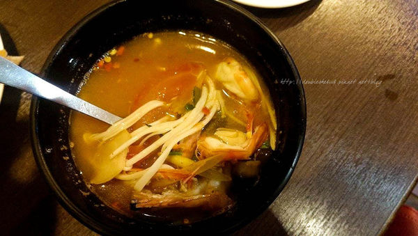 台中南屯區二分之一泰式小館