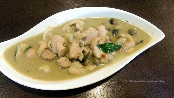 台中南屯區二分之一泰式小館