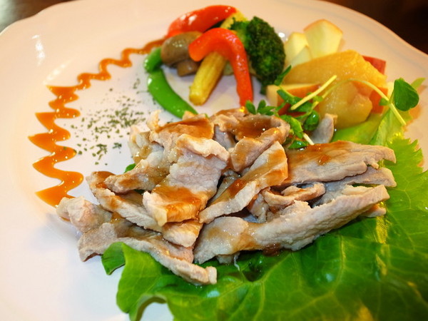 傳奇玫瑰花園廚坊：＜台北｜信義｜簡餐＞夢幻古典玫瑰花園當貴婦～『傳奇玫瑰花園廚坊』