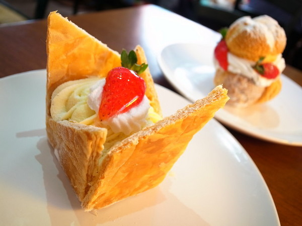 傳奇玫瑰花園廚坊：＜台北｜信義｜簡餐＞夢幻古典玫瑰花園當貴婦～『傳奇玫瑰花園廚坊』