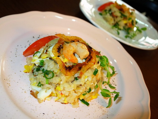 傳奇玫瑰花園廚坊：＜台北｜信義｜簡餐＞夢幻古典玫瑰花園當貴婦～『傳奇玫瑰花園廚坊』