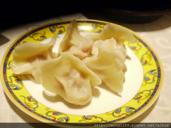 餡老滿(南港旗艦店)：大啖美味宮廷菜。「饀老滿」南港旗鑑店