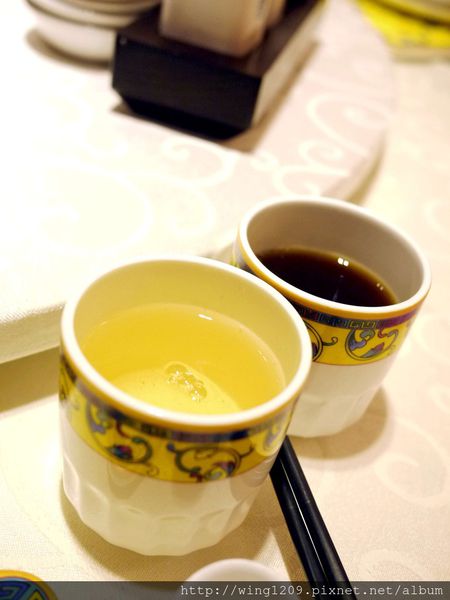 餡老滿(南港旗艦店)：大啖美味宮廷菜。「饀老滿」南港旗鑑店