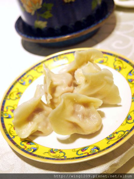 餡老滿(南港旗艦店)：大啖美味宮廷菜。「饀老滿」南港旗鑑店