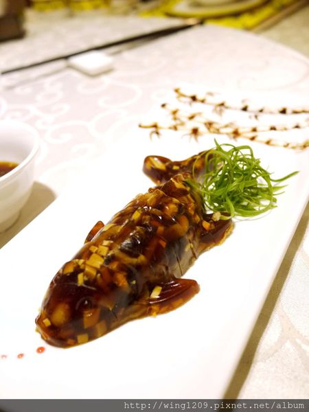 餡老滿(南港旗艦店)：大啖美味宮廷菜。「饀老滿」南港旗鑑店