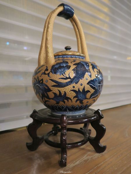 天下三絕：台北 捷運忠孝復興 天下三絕麵食館~高級餐廳裡享牛肉麵配紅酒