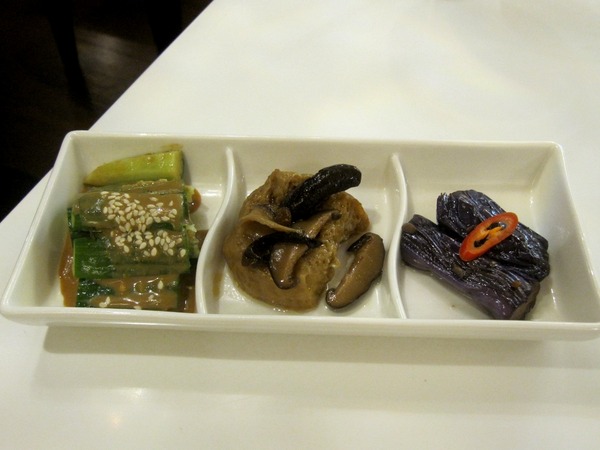 天下三絕：天下三絕  : 半筋半肉之紅酒牛肉套餐