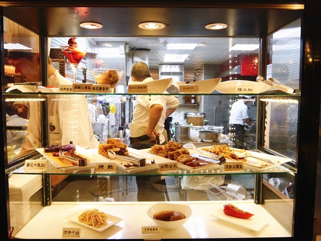 │台北東區│天下三絕麵食館頂級牛肉麵。台灣小吃也能躍升豪華宴（捷運忠孝復興）