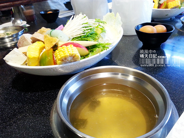 天鍋宴：【天母|天鍋宴二訪】食材用料實在 色香味俱全的火鍋好選擇