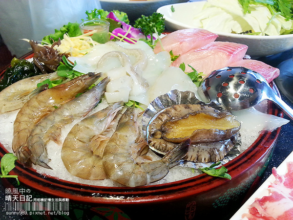 天鍋宴：【天母|天鍋宴二訪】食材用料實在 色香味俱全的火鍋好選擇