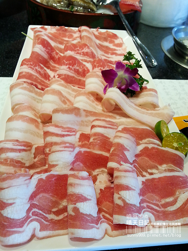 天鍋宴：【天母|天鍋宴二訪】食材用料實在 色香味俱全的火鍋好選擇