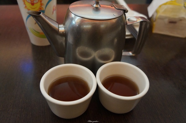 聯盈發點心專門店：[2015台南行]永康區 聯盈發點心專門店~台南超人氣港點店