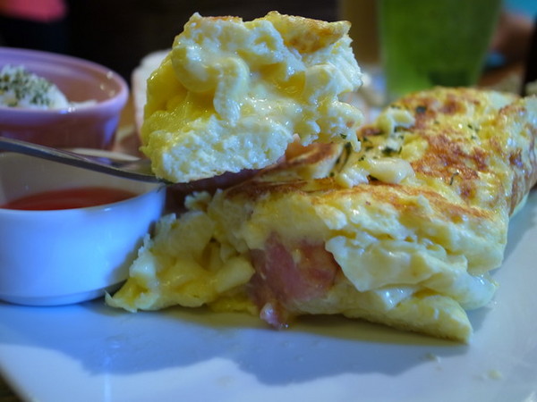 Impronta Cafe 腳印咖啡：<台北|中山|咖啡廳>超可愛的店長胖虎~腳印咖啡